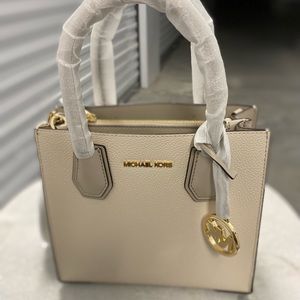 Michael Kors Mercer Bag